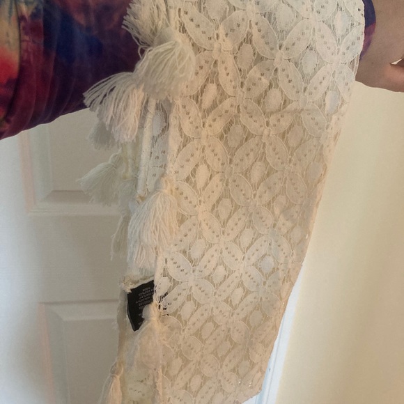 Off-white Infinity Scarf - Picture 5 of 9